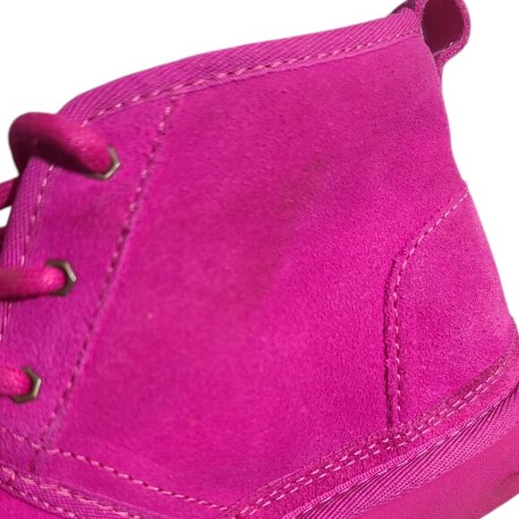 UGG Neumel Chukka Suede Boots Size 4 Pink GUC Dirty Toe & Ankle - Picture 5 of 8